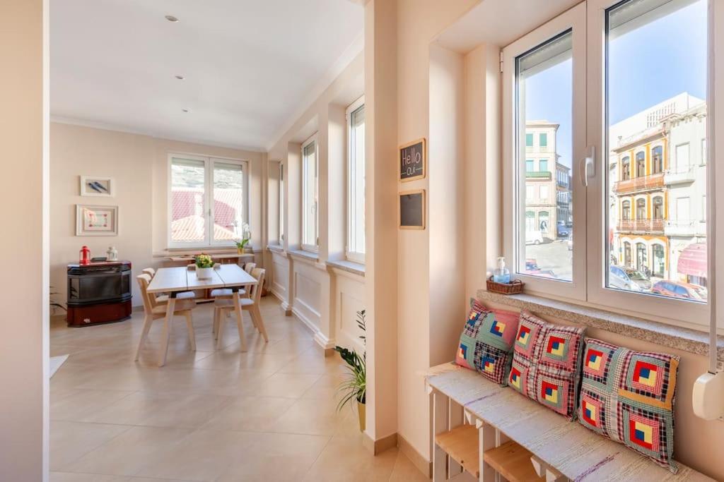 Charming 120M² In Historic Center Apartment Ламего Екстериор снимка