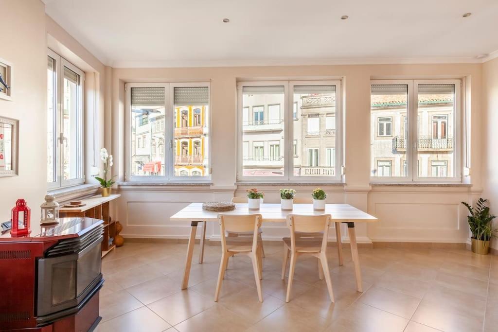 Charming 120M² In Historic Center Apartment Ламего Екстериор снимка